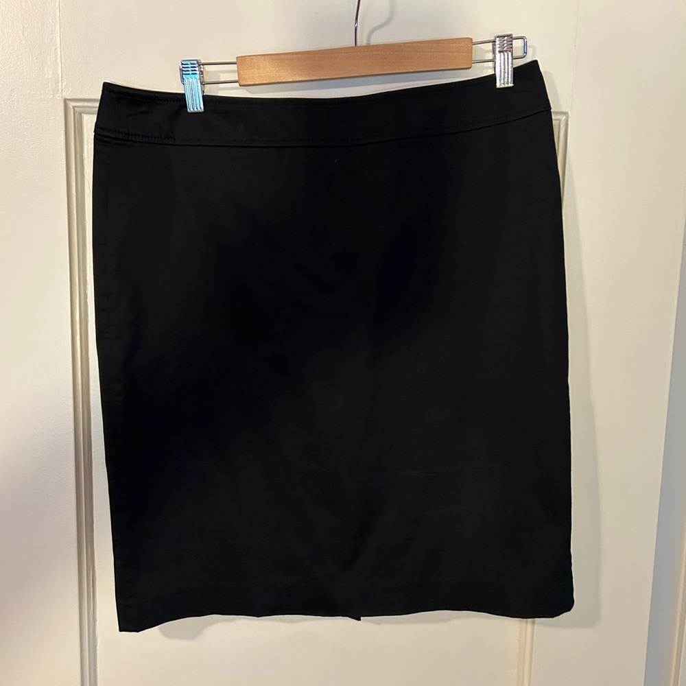 LOFT Black Pencil Skirt